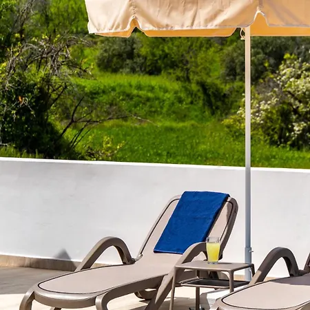 With Private Pool And Great Views Villa