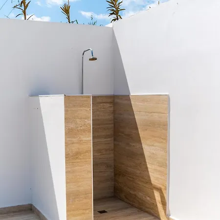 With Private Pool And Great Views *