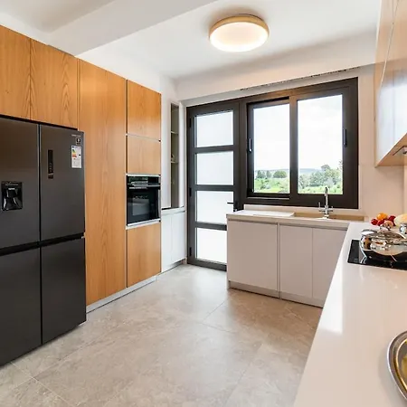 With Private Pool And Great Views Villa *