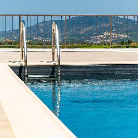 With Private Pool And Great Views Theletra